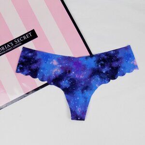 new! VICTORIA'S SECRET VS PINK no show scallop thong celestial stars